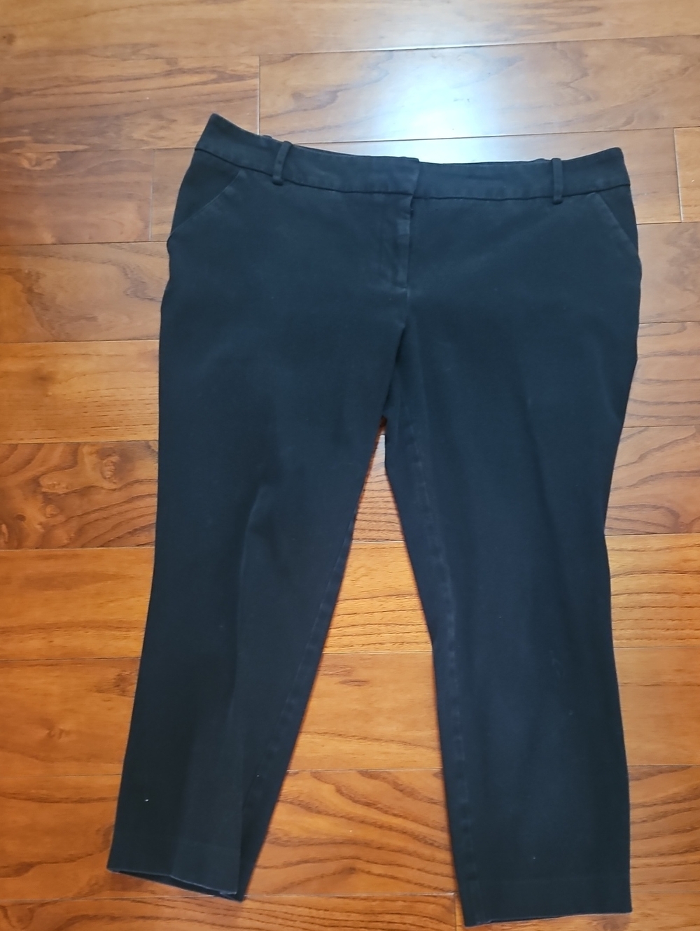 Ava & Viv Black Women's Cropped Pants 16W
